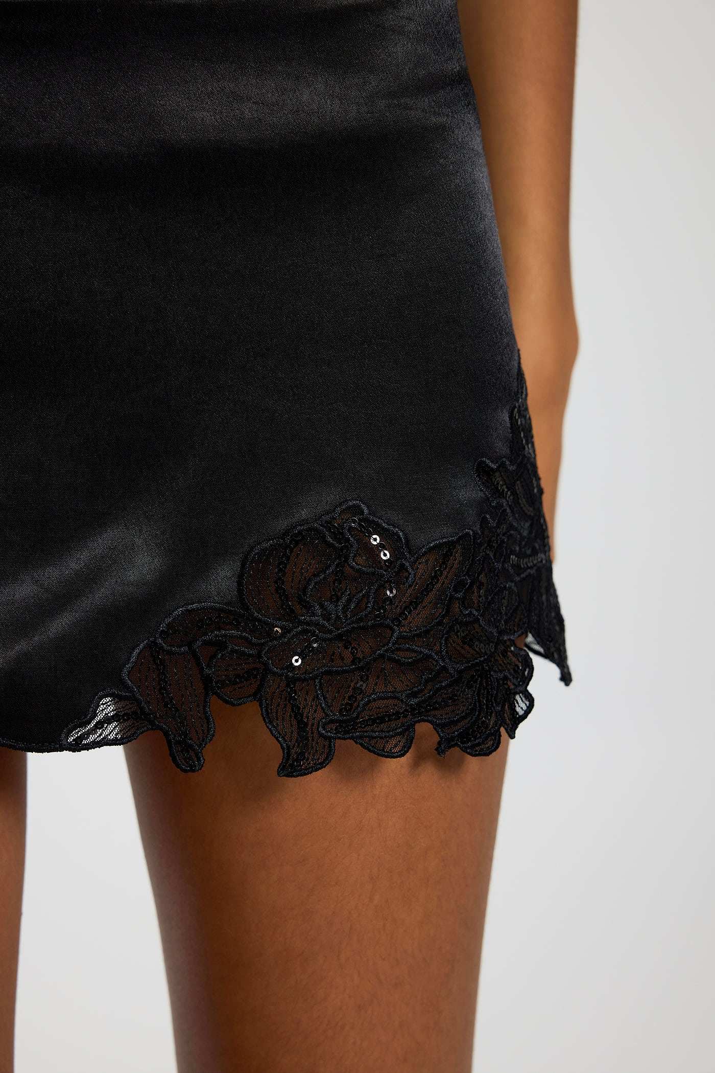Roswen Satin Lace Mini Skirt in Black