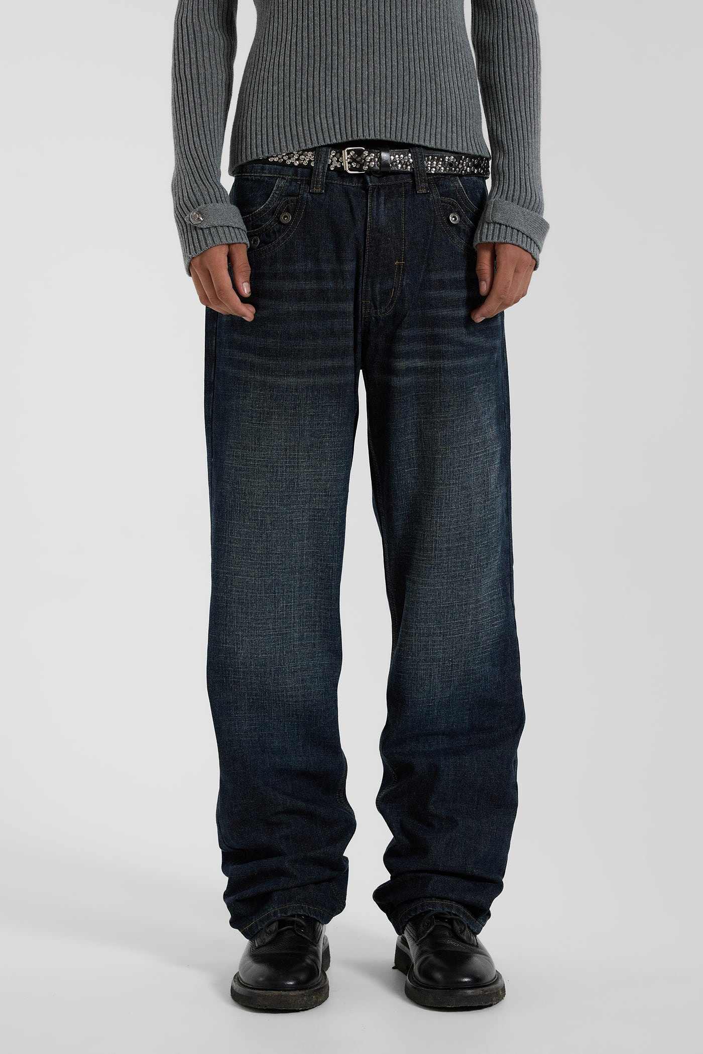 Drummer Low Rise Straight Leg Jeans - JMJE6323_F1