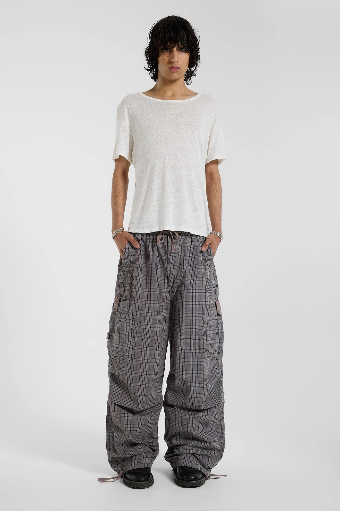 Parachute Pants in Grey Check - JMCP7112_FLF2