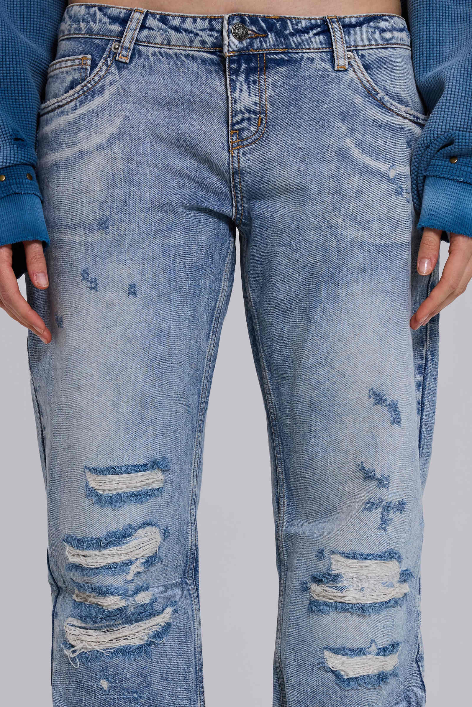 Rider Low Rise Straight Leg Jeans in Light Wash | Jaded London | Clothing